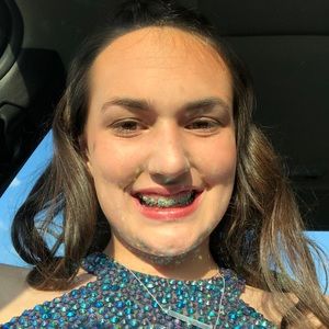 Meet your Posher, Candice